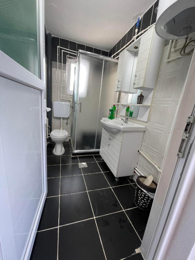 פרישטינה Rock Hostel מראה חיצוני תמונה