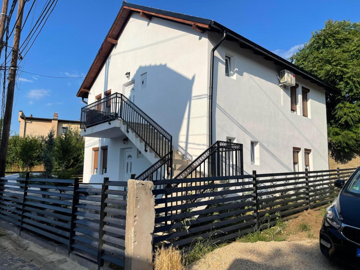 פרישטינה Rock Hostel מראה חיצוני תמונה